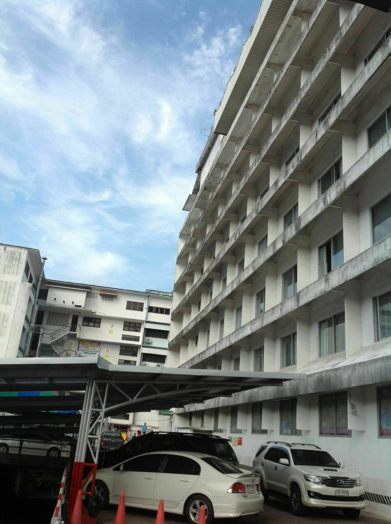 Thaihotel Nakorn Si Thammarat ناخون سي ثامارات المظهر الخارجي الصورة